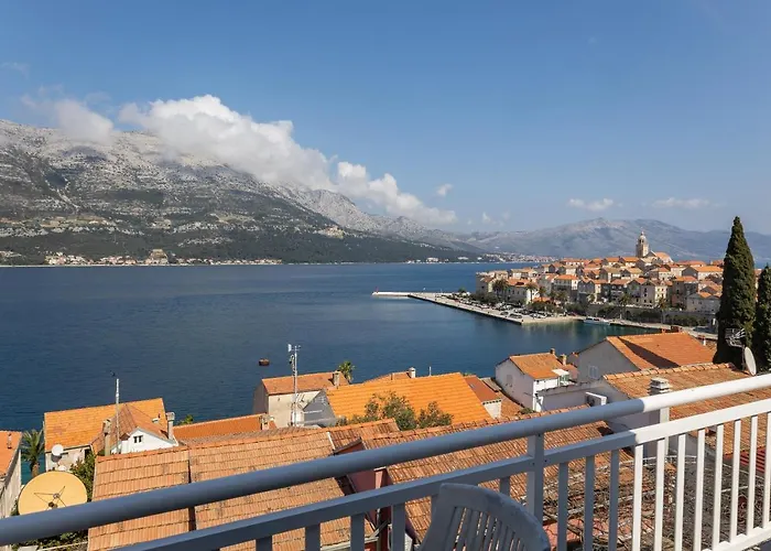 Sea Dance, Διαμέρισμα Κόρτσουλα