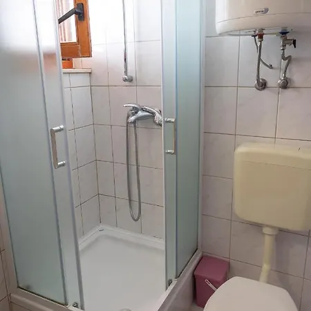 Apartment Sea Dance, *